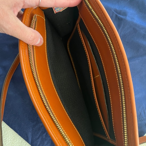 Vintage 90s Dooney&Bourke leather handbag - Picture 5 of 12